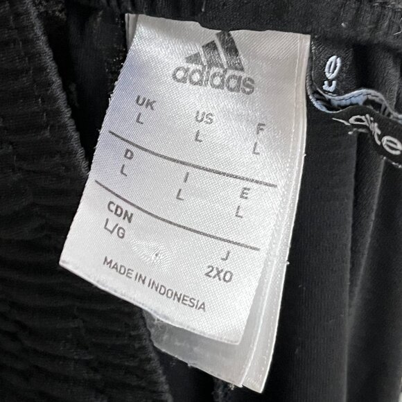 Youth adidas shorts - Picture 4 of 5